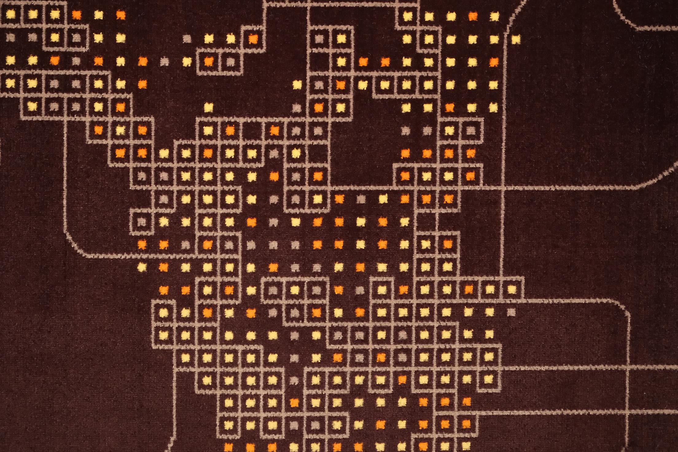 8776 · 4015